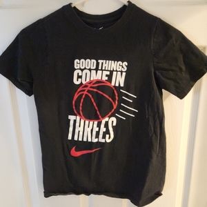 The nike tee youth shirt size M Athletic cut